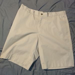 Greg Norman golf beige chino shorts 36